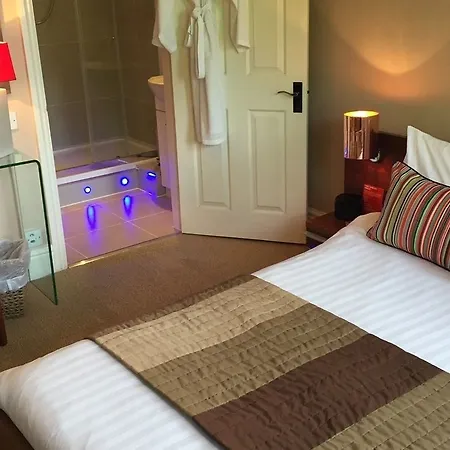 The Bijou 5*