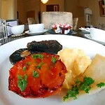 The Bijou Харрогейт