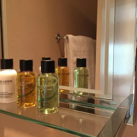 The Bijou 哈罗盖特