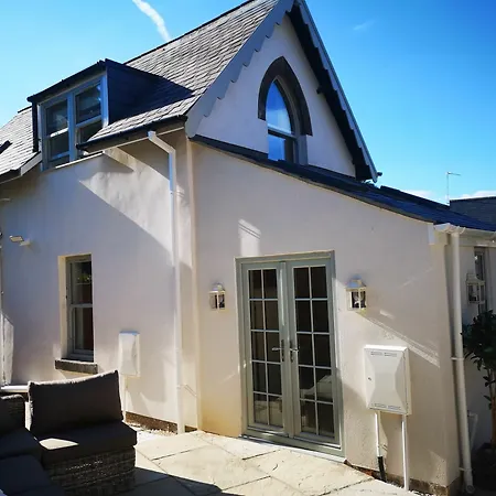 招待所 The Bijou 哈罗盖特